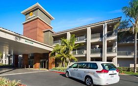 La Quinta By Wyndham Orange County Airport